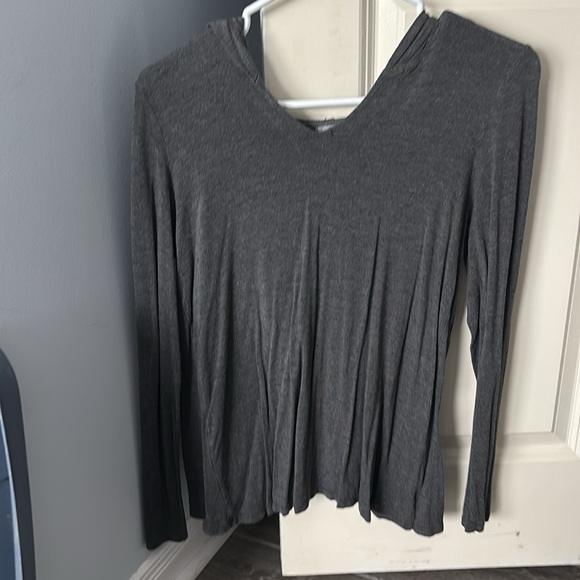 Aerie Hooded Flowy Long sleeve Grey Shirt | Women’s Medium - Picture 3 of 4